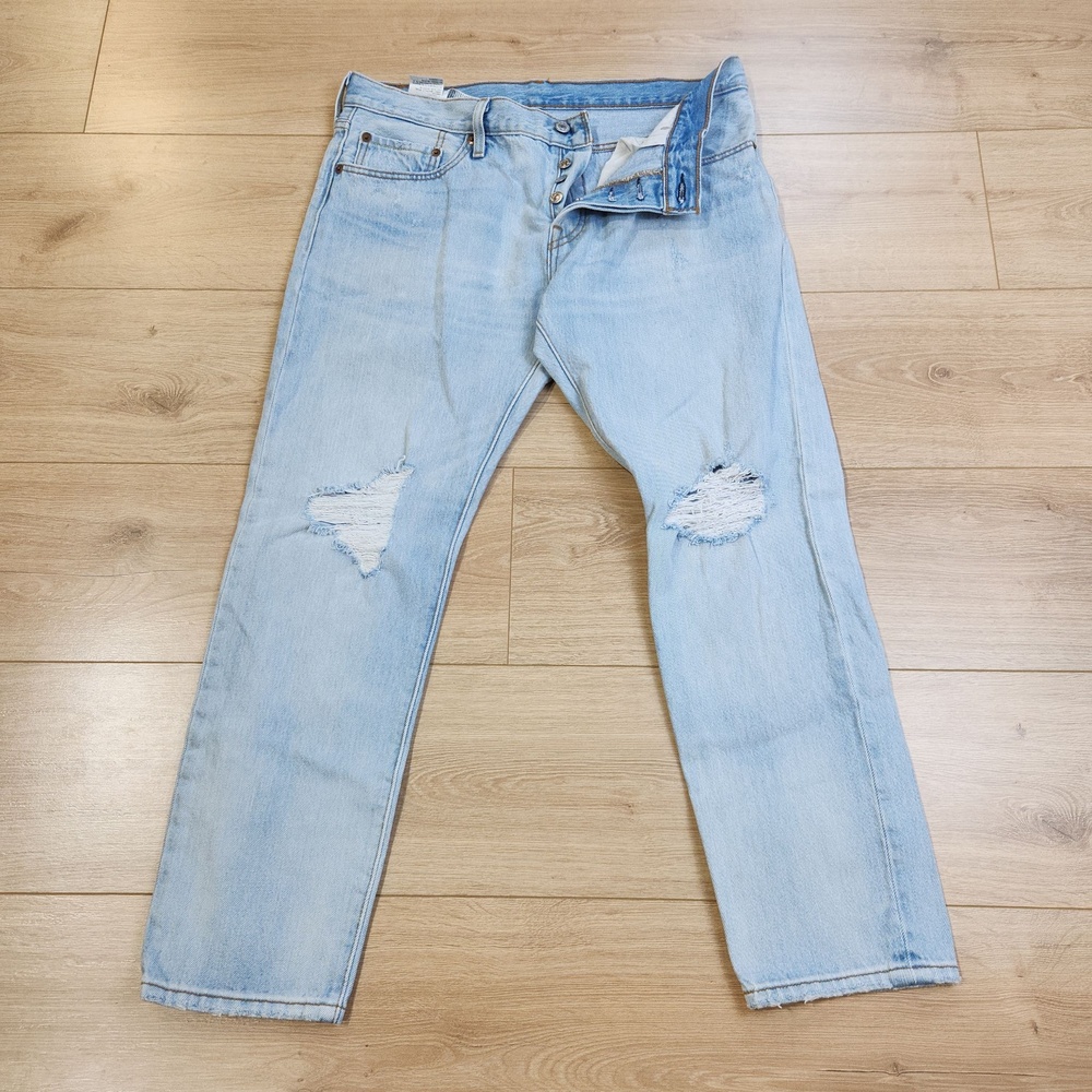 Levis 501 CT Jeans Womens 30x32 Blue Light Wash Button Fly Tapered Distressed